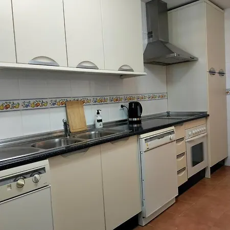 Alhaurin Golf, Verzorgd Appartement, Zonnig Terras! Apartment *