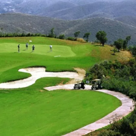 Alhaurin Golf, Verzorgd Appartement, Zonnig Terras! Apartment Alhaurin el Grande